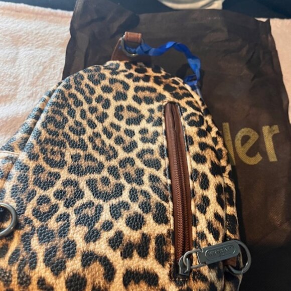 WRANGLER ANIMAL PRINT MINI BACK PACK main image 6